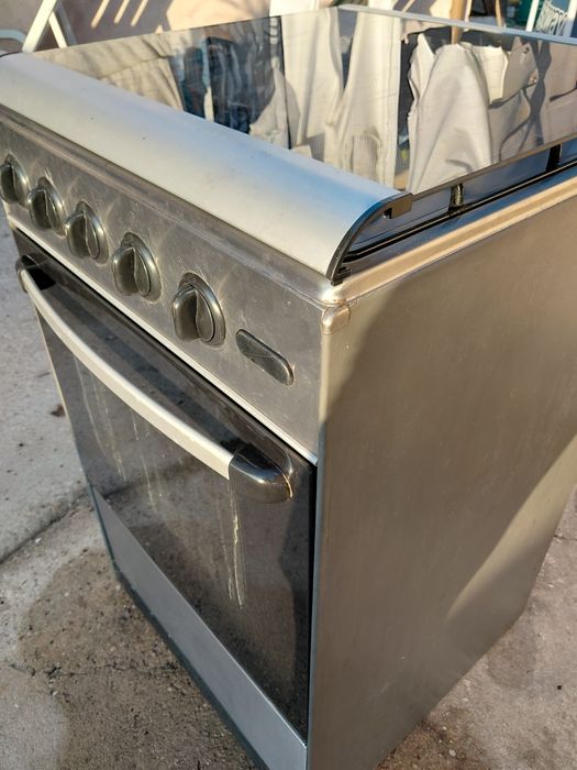 Fogao gaz  quatro bicos c/botija galp borracha e redutor impecavel