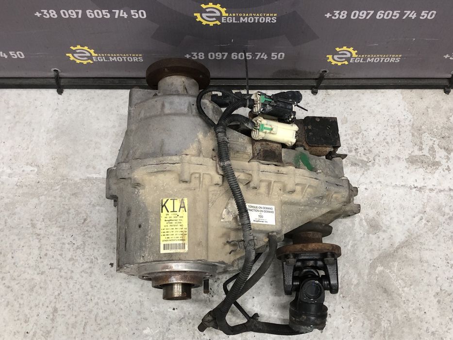 Роздатка Kia Sorento 2.5 47300-4c200