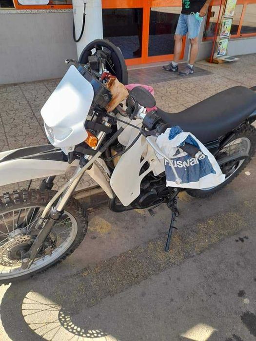 Vendo Honda CRM 50cc com documentos.