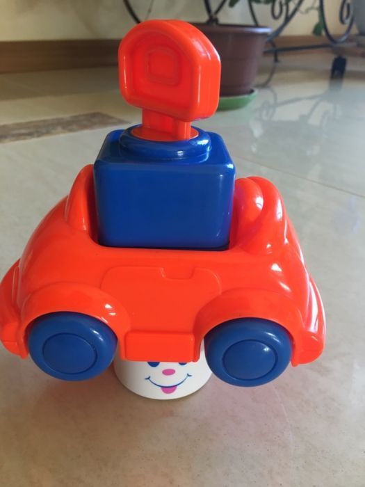 Машинка первый конструктор Chicco