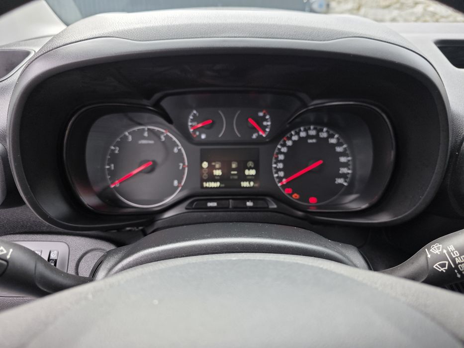 Opel Combo 1.5 HDI 2019