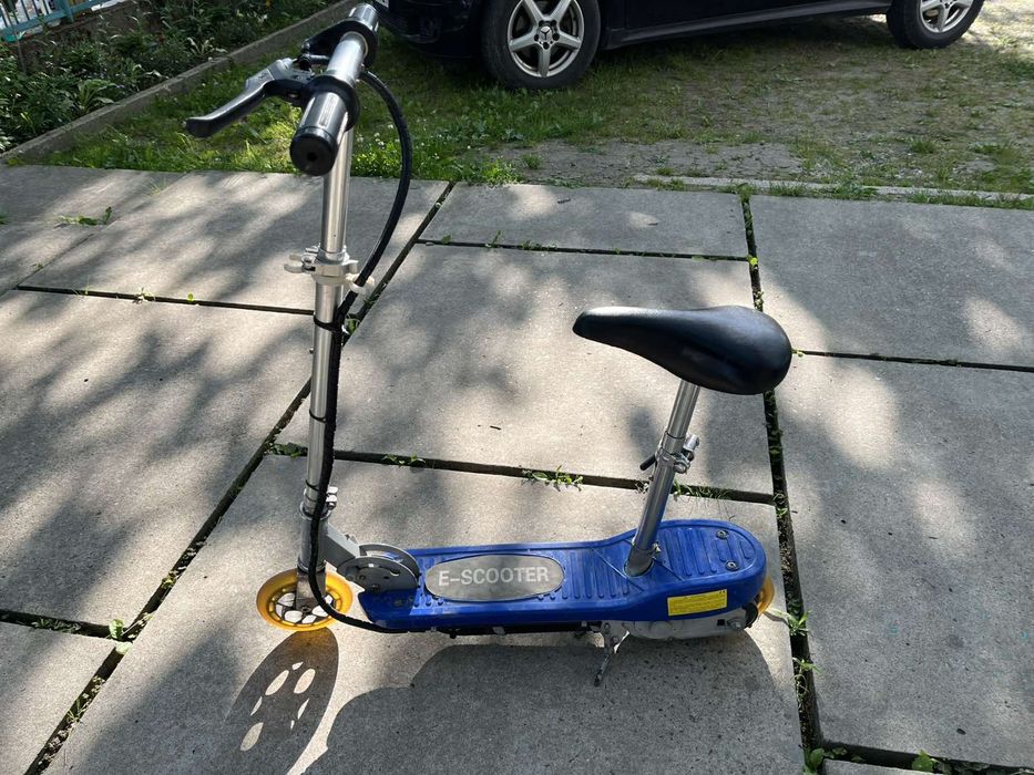 Електросамокат дитячий