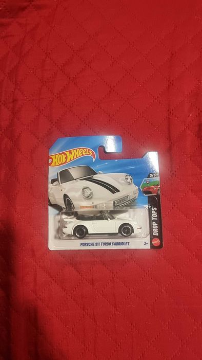 Hot wheels novos