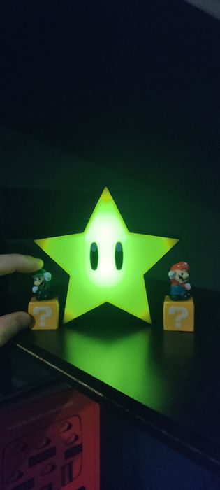 Estrela Super Mario e figuras Super Mario e Luigi