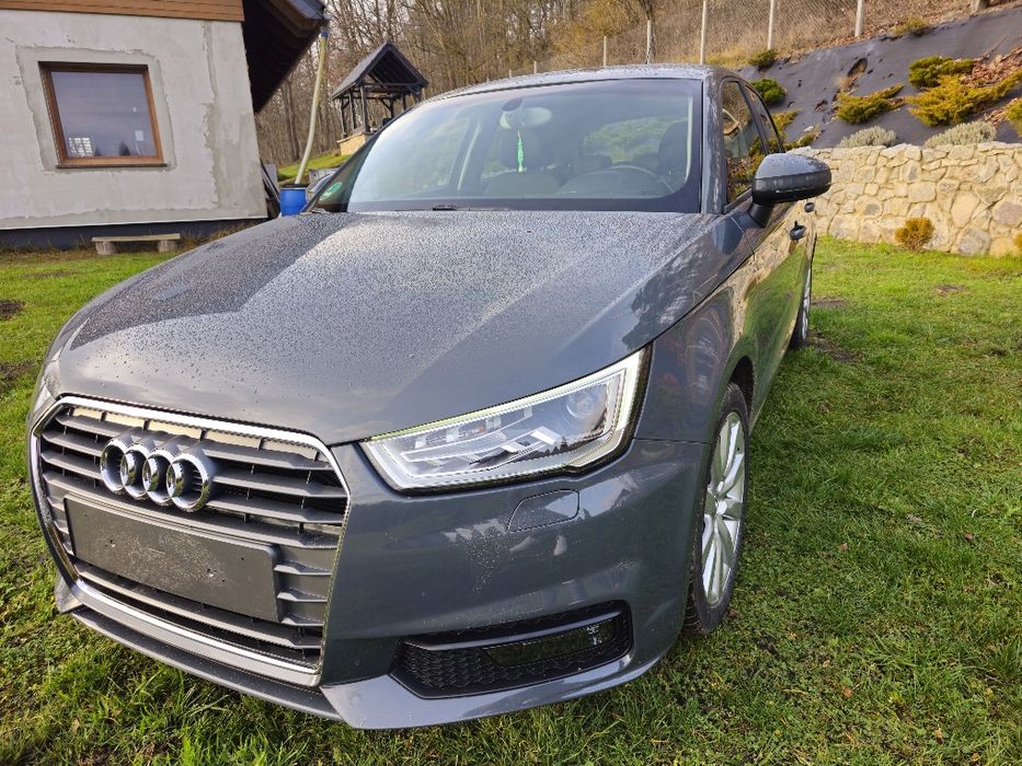 Audi A1 Sportback 1.0 TFSI Ultra 95 km S-Tronic 112 tys. kolor