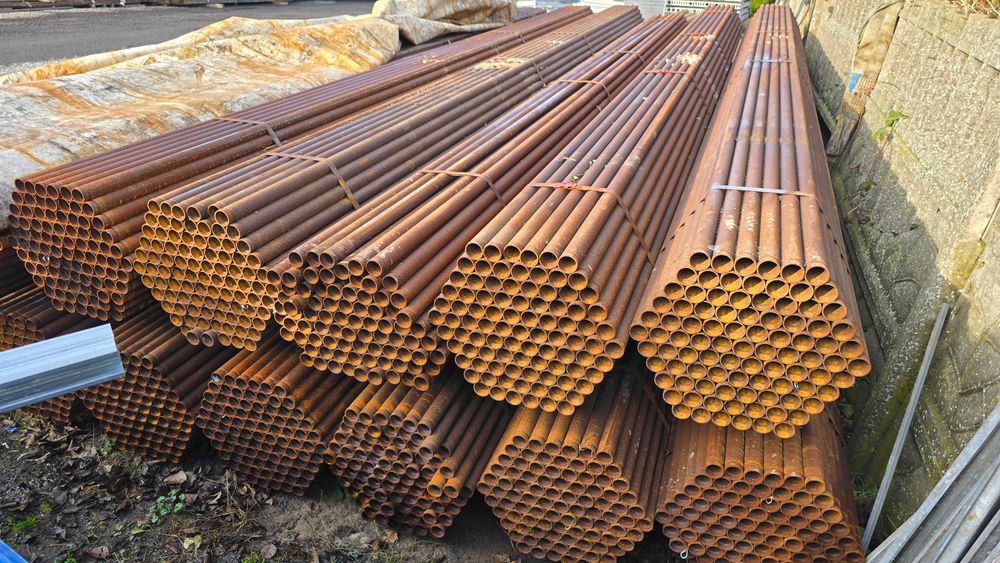 Rura fi 42,4 mm ścianka 2,3mm odcinki 6m PIERWSZY GATUNEK STAL STOBNO