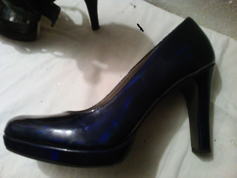 buty szpilki/platforma,koronka-nowe; granat- Tamaris od 39zł, roz.38