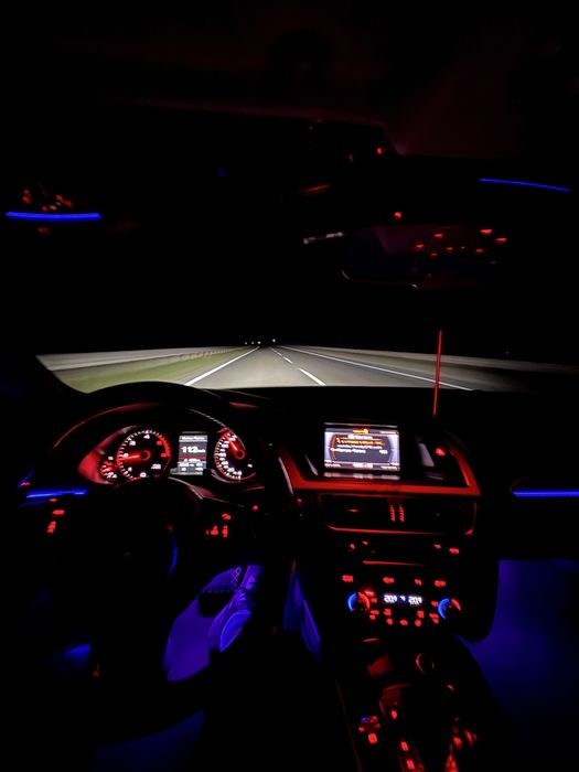 Продам Audi A4  S-LINE