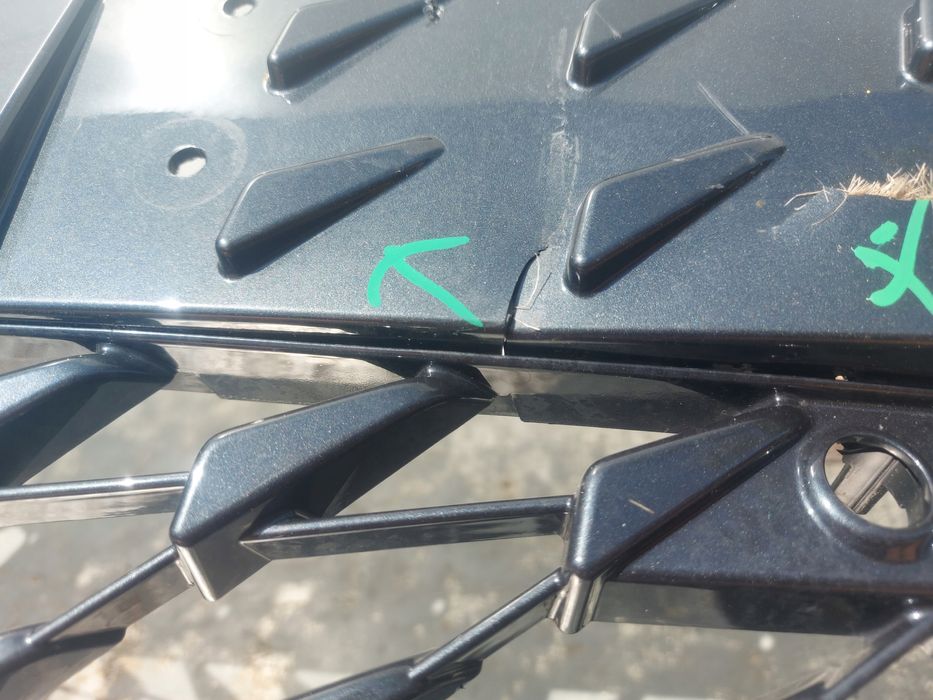 seat cupra born 10e zderzak przedni przód