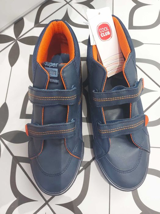 Buty trampki rozm 38 nowe z metką