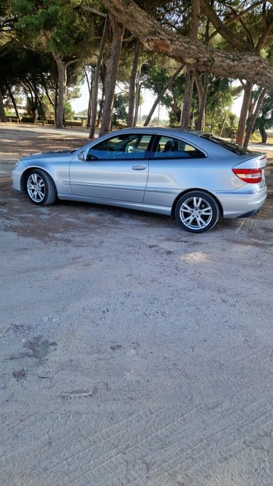 Mercedes-Benz Classe CLC 220 — fotografia 4