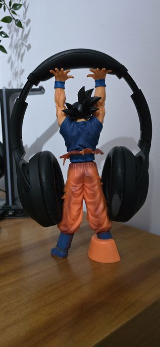 Dragon Ball Super Figura Goku Suporte Headphones