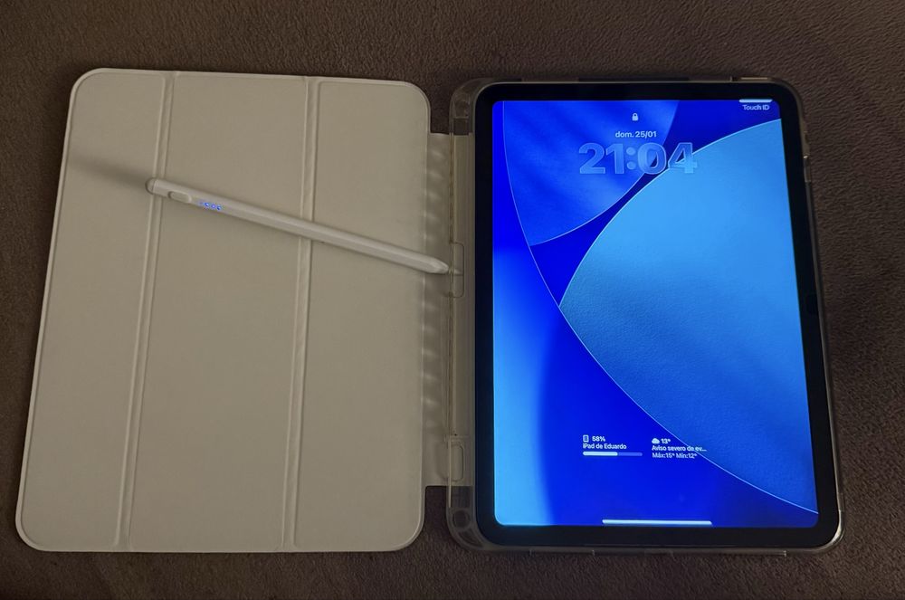 Ipad 10.ª Geração 64GB Wi-Fi + Teclado, Rato e  Caneta  | Como Novo