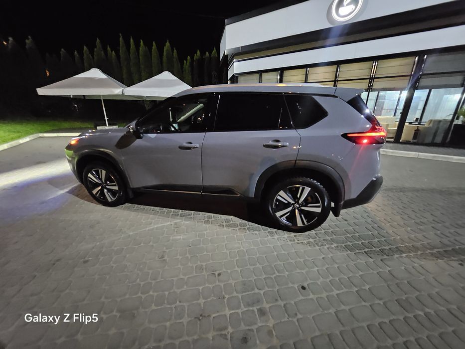 Nissan ROGUE SL AWD 2020 р.в 2.5бензин