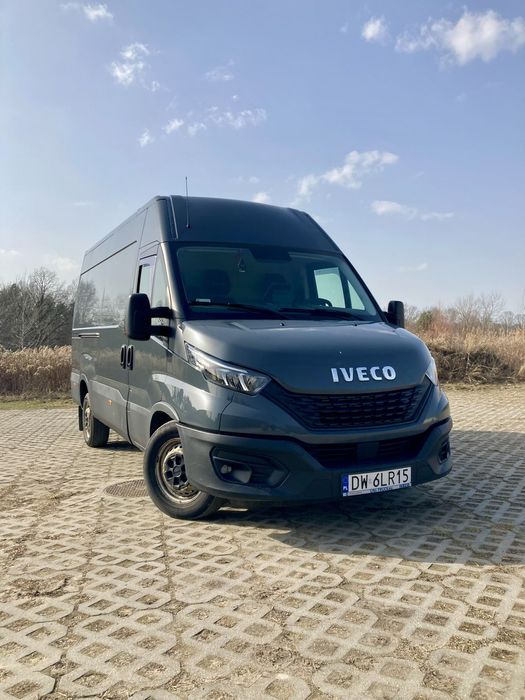 Iveco Daily 35SC2  Iveco Daily 35S 2.3 HPI | 115 776 km | Klimatyzacja | 3 miejsca |