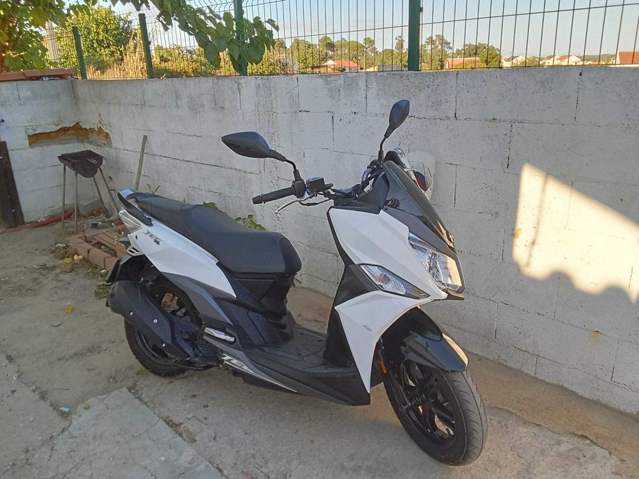 Mota sym JET14 em bom estado