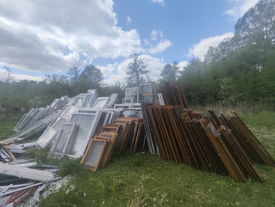 Oddam skrzydła okienne z szybami do budowy szklarni