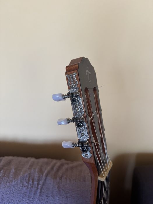 Gitara Takamine klasyczna