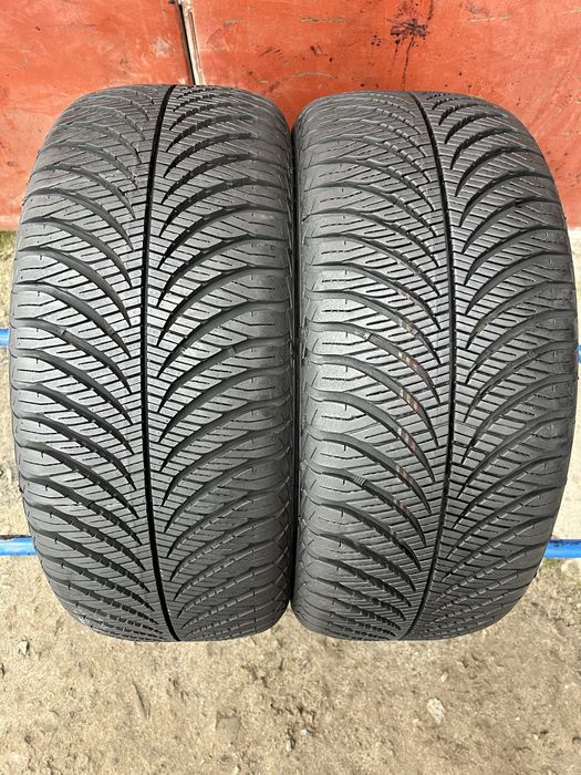 195/50/15 R15 Goodyear Vector4Seasons всесезонні 2 шт