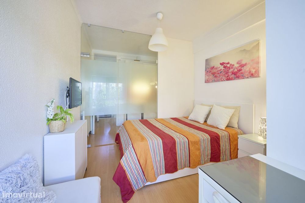 Estudio(LOFT) zona nobre-QtªGrande, 5 mins carro Shoping Colombo metro