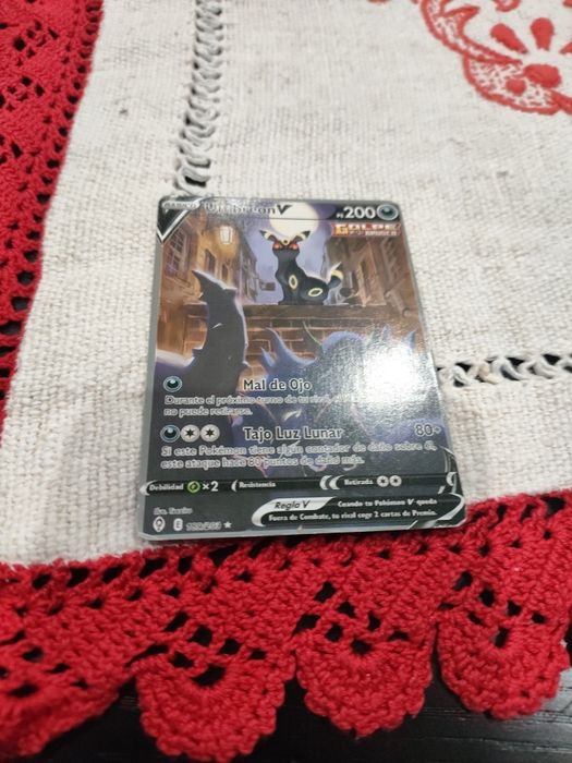 Carta Pokémon Umbreon Vmax
