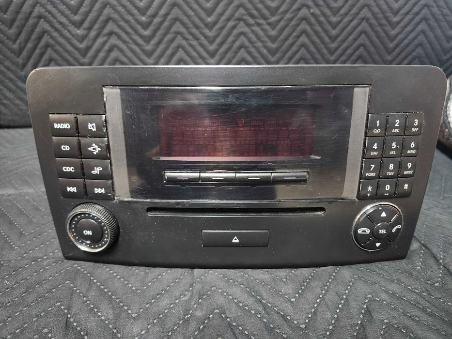 Auto radio original mercedes 320 ml
