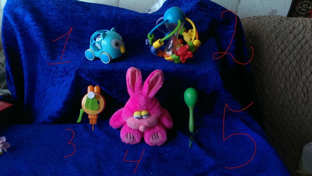 ДЁШИВО! Погремушки и игрушки ЛОТ- цена за всё что на фото. ДЁШИВО!!!