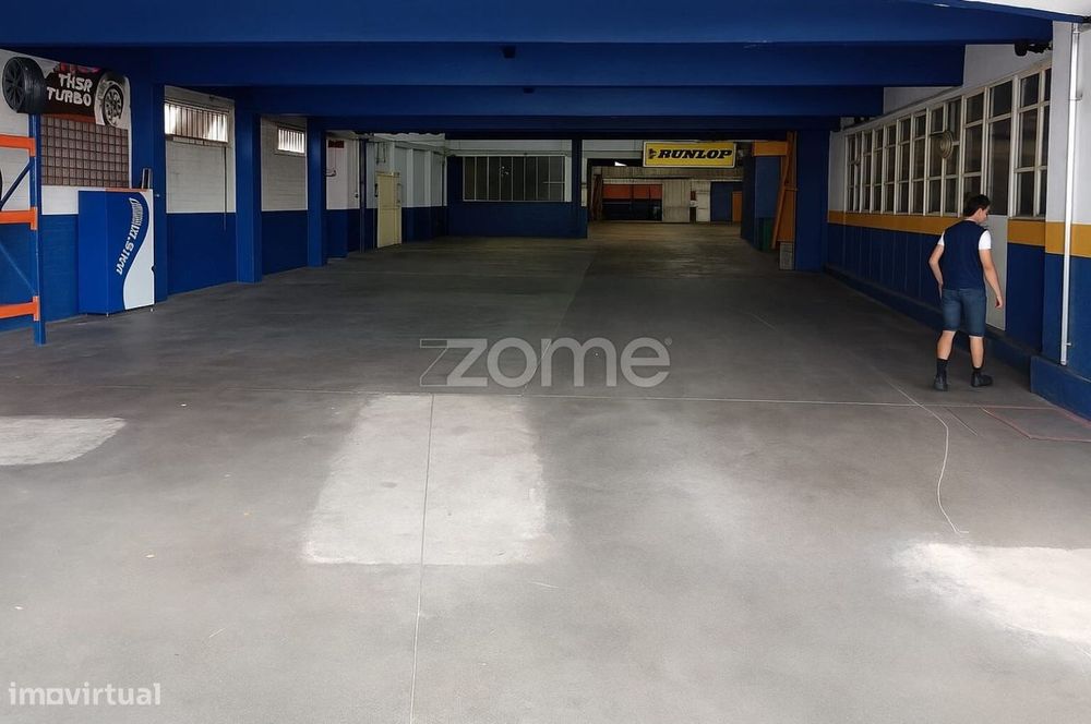 Armazém para comercio e serviços