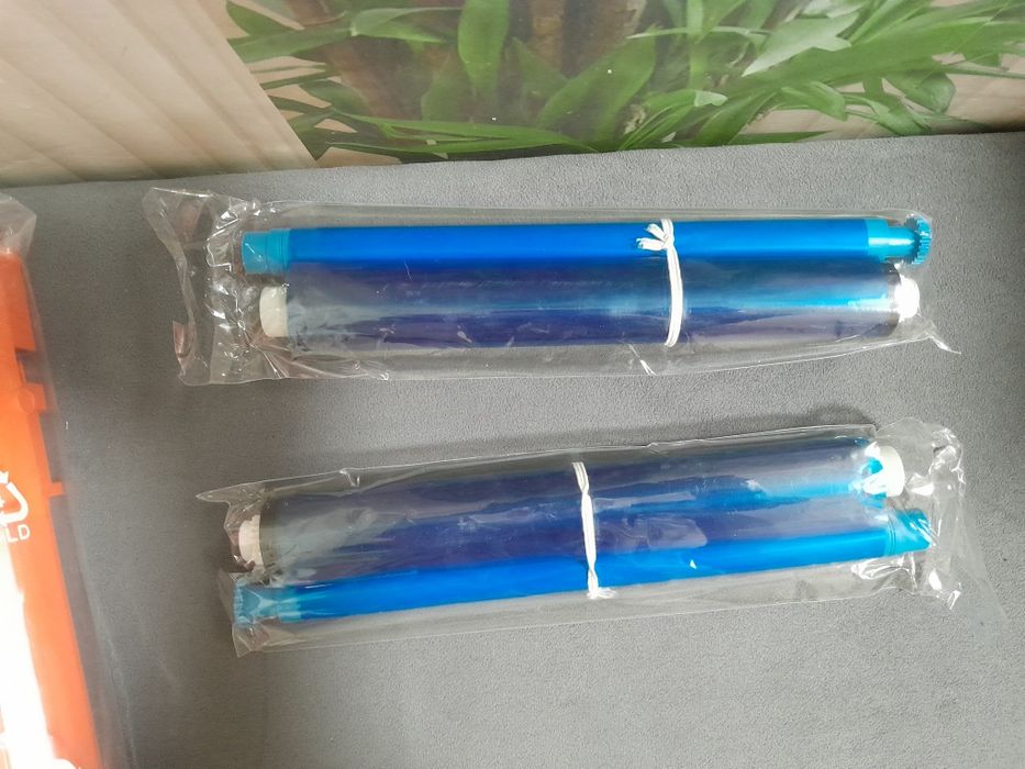 Картридж цветной с тонером для лазерного принтера синий желтый красн