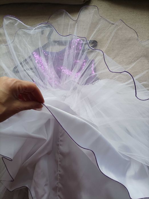 Платье бальное на выпускной нарядное