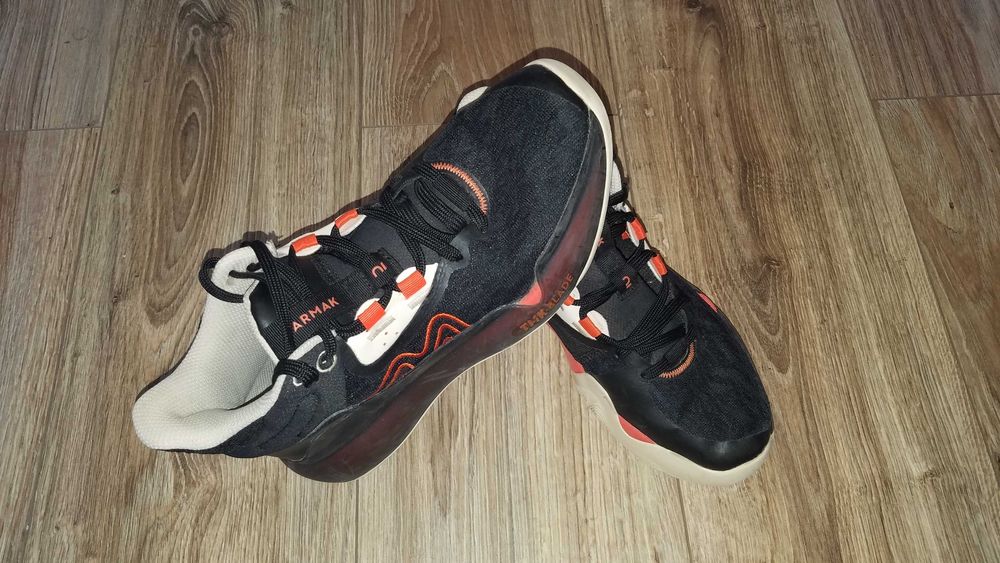 Buty TMK Blade EU38 24cm do koszykówki do kosza Tarmak stan BDB