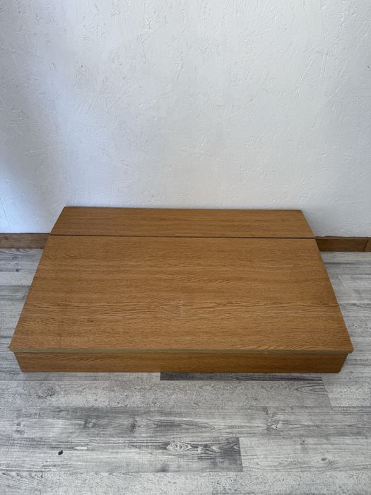 Armário para guardar jóias, entre outros