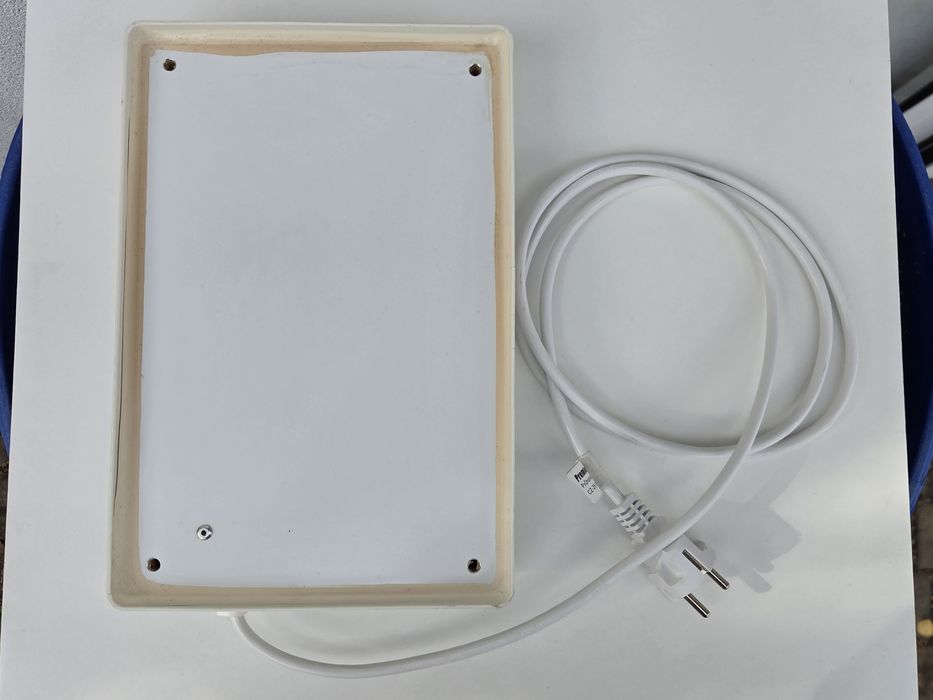 Panel grzewczy HEKA do terrarium i inkubacji