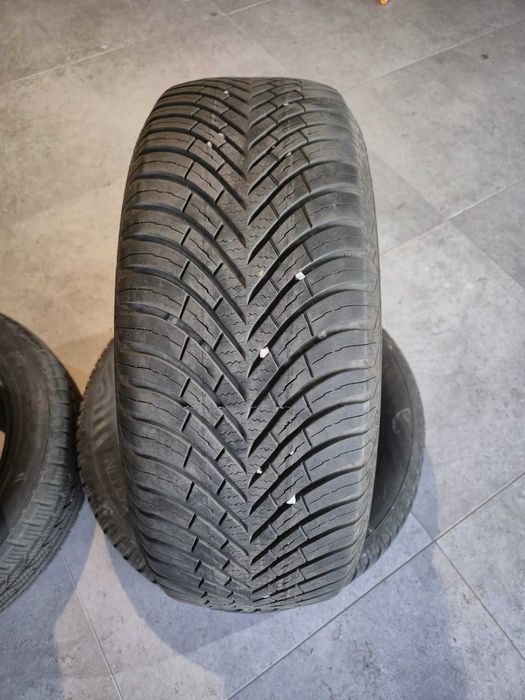 Sprzedam komplet 4 opon 205/55 R16