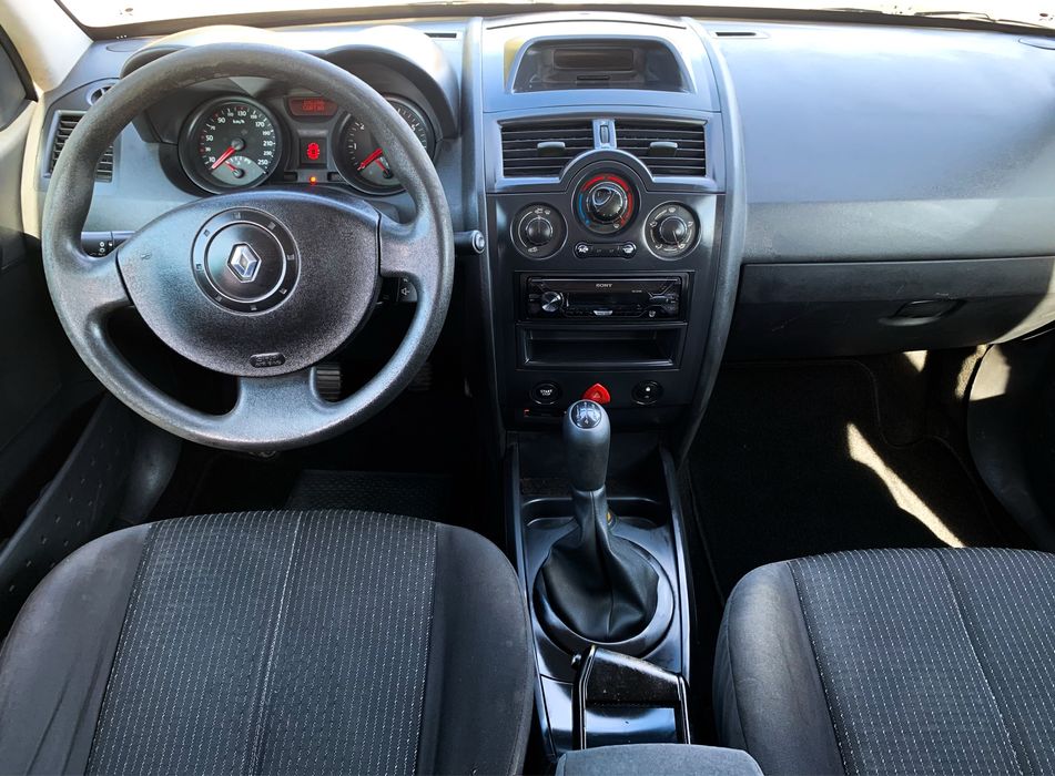 Renault Megane 1.5  Aceitamos CPLP/Retomas