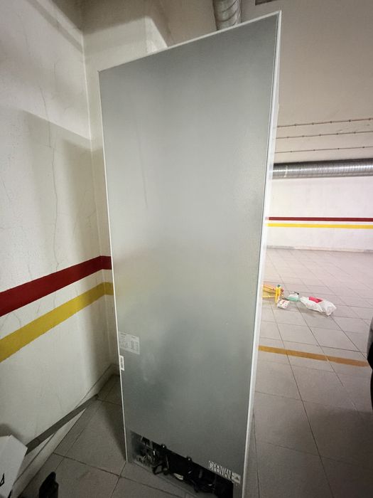 Frigorífico combinado SILVER em bom estado