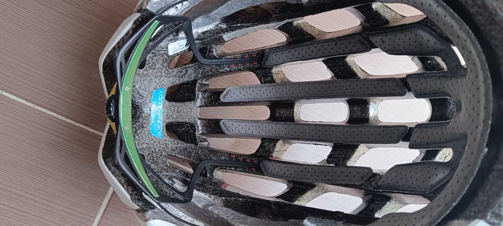 Capacete Specialized prevail 2
