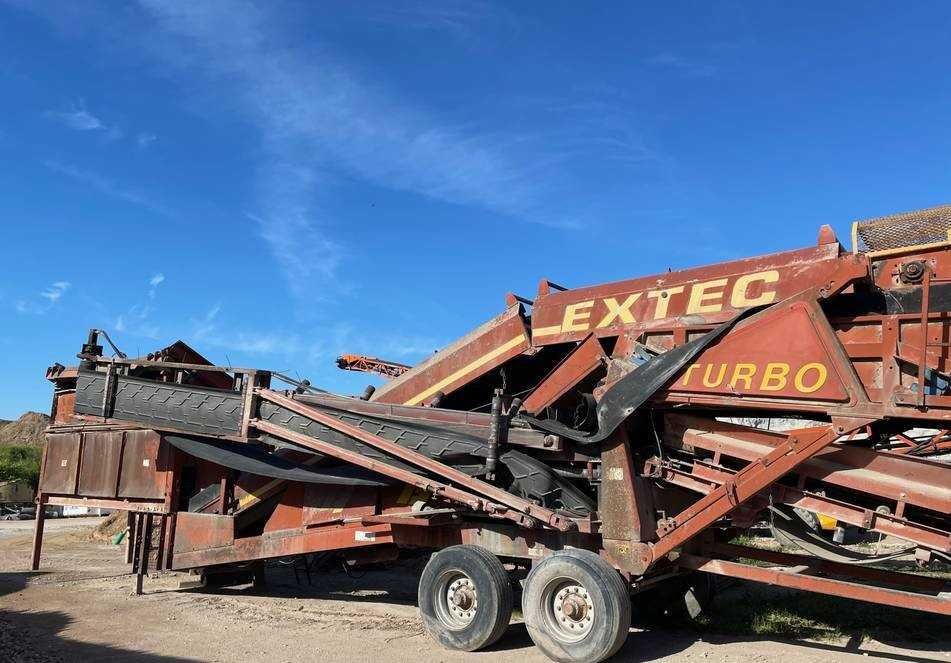 Przesiewacz Extec Turbo 5000 3,00m x 1,52m sita, wibracja, 3-frakcje Powerscreen Terex Finlay Deutz