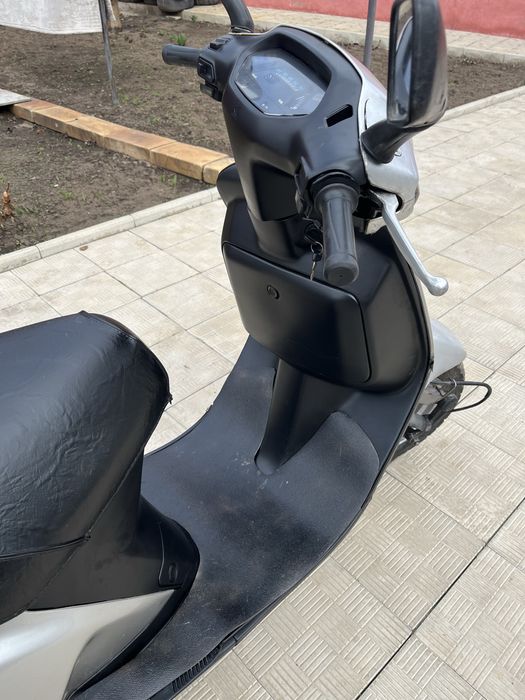 Продас Honda Lead