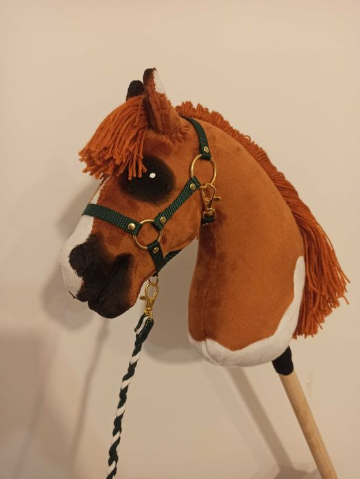 Konik Hobby Horse A4 ręcznie szyty z minky, zestaw z ogłowiem #85