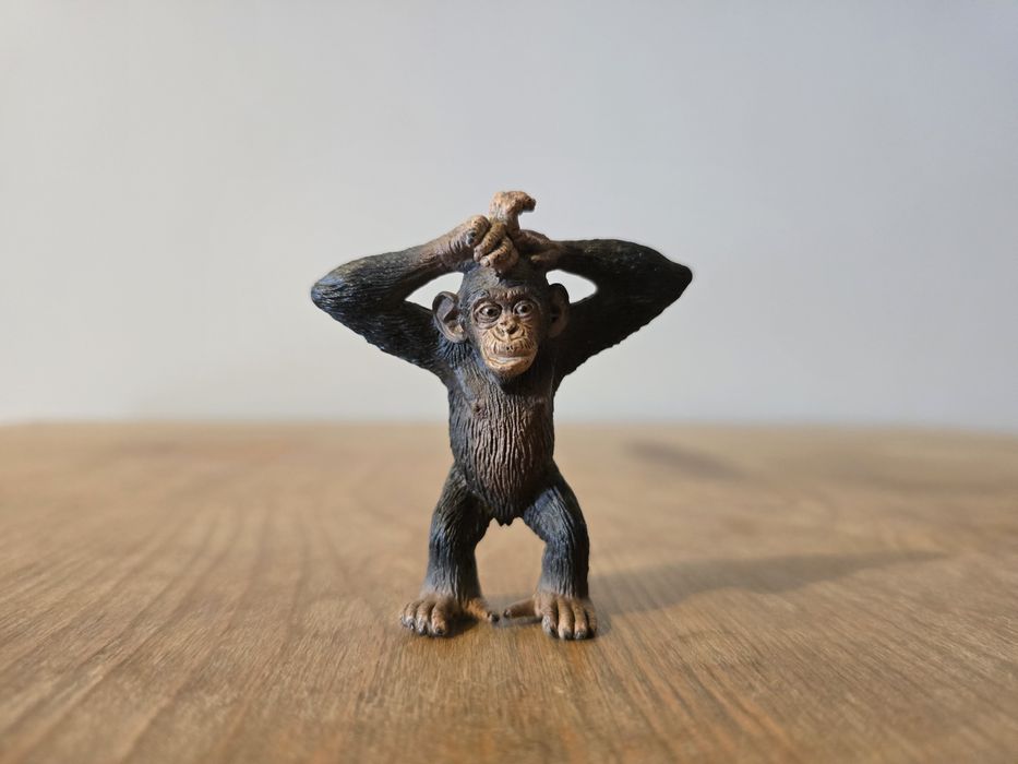 Schleich młody szympans figurka model wycofany z 2012 r.
