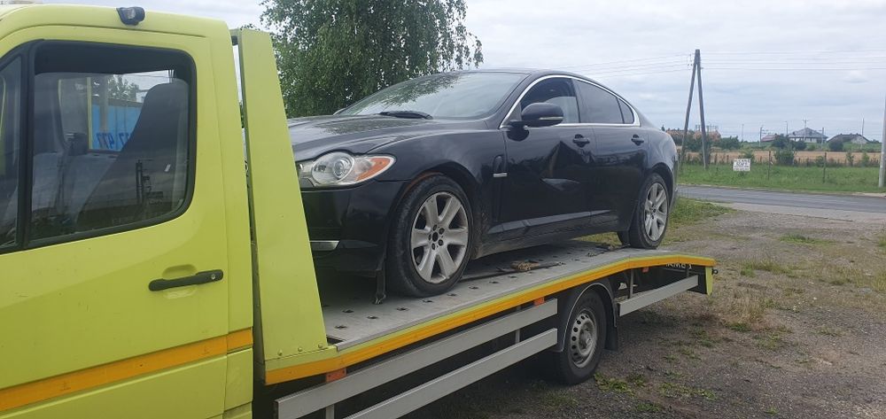 Pomoc drogowa - transport pojazdów - holowanie  - autolaweta