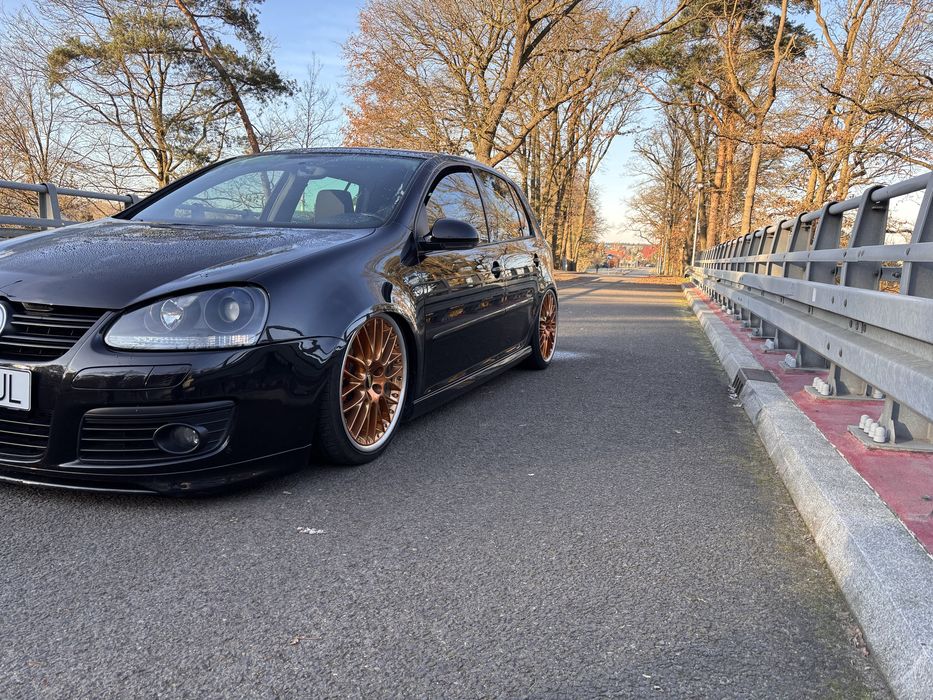 Golf V 2007 air ride