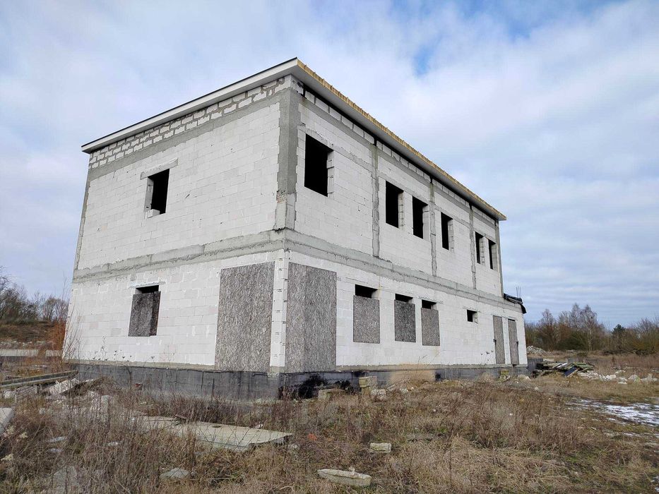 Hala na sprzedaz w Policach 1600 m2