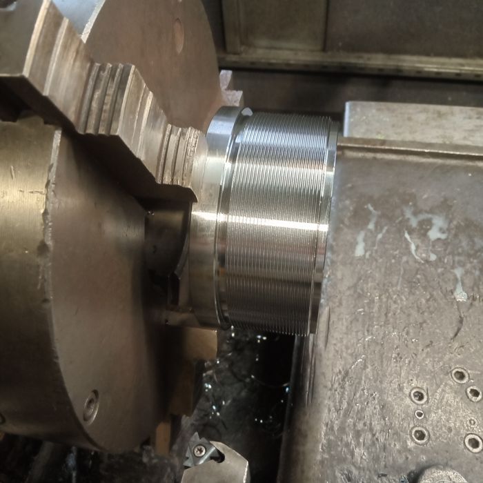 Токарні та фрезерні роботи