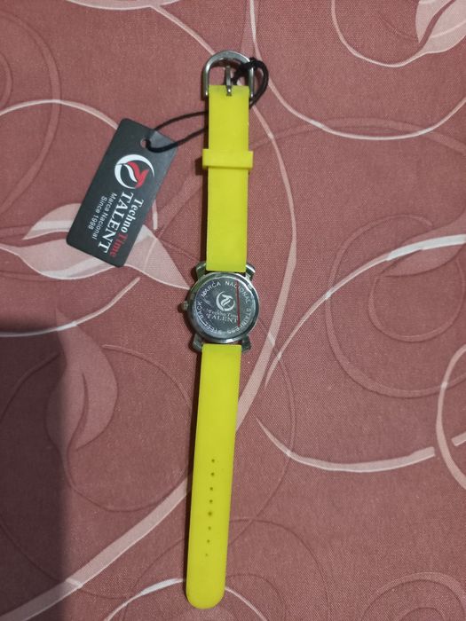 Relógio de pulso florido NOVO