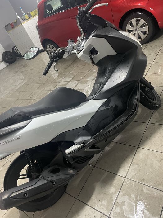 HONDA PCX 2018 Econômica