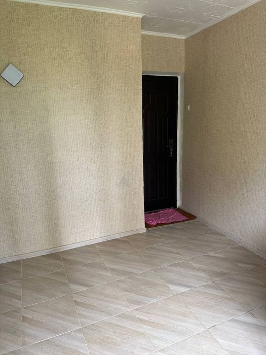 Здається кімната в гуртожитку