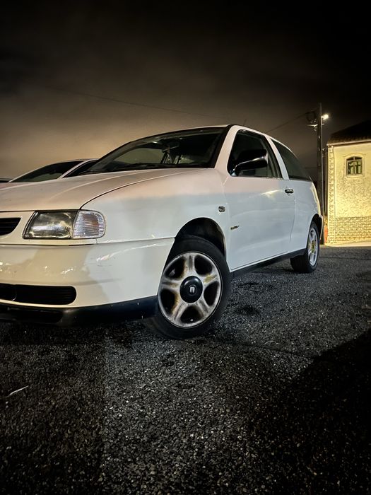 SEAT Ibiza — fotografia 4