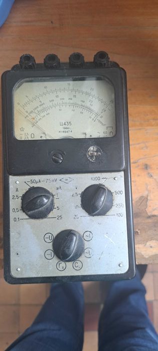 Прилад комбінований Ц435